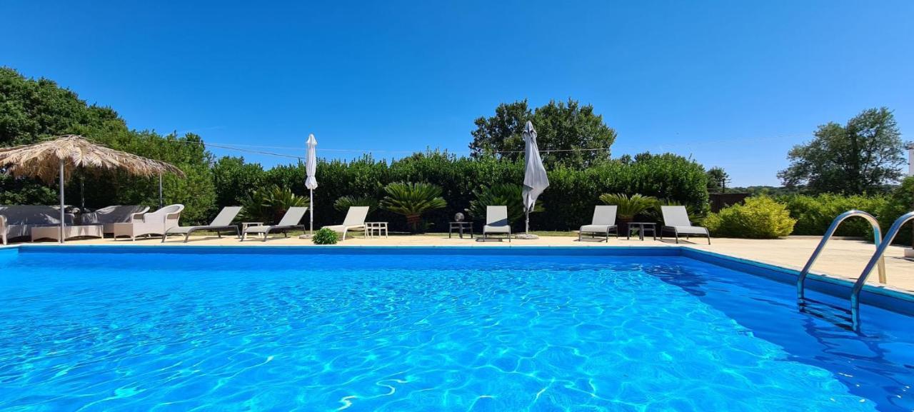 Bed And Breakfast La Terrazza チステルニーノ エクステリア 写真